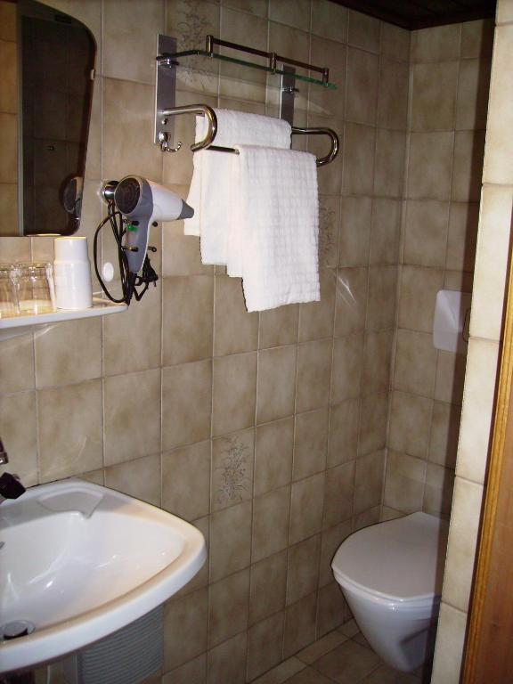 Privatzimmer Eva Leitgeb Bed and Breakfast Faistenau Exterior foto