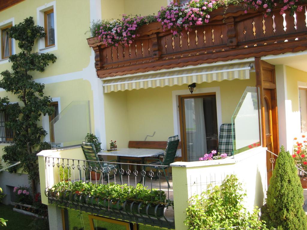 Privatzimmer Eva Leitgeb Bed and Breakfast Faistenau Exterior foto