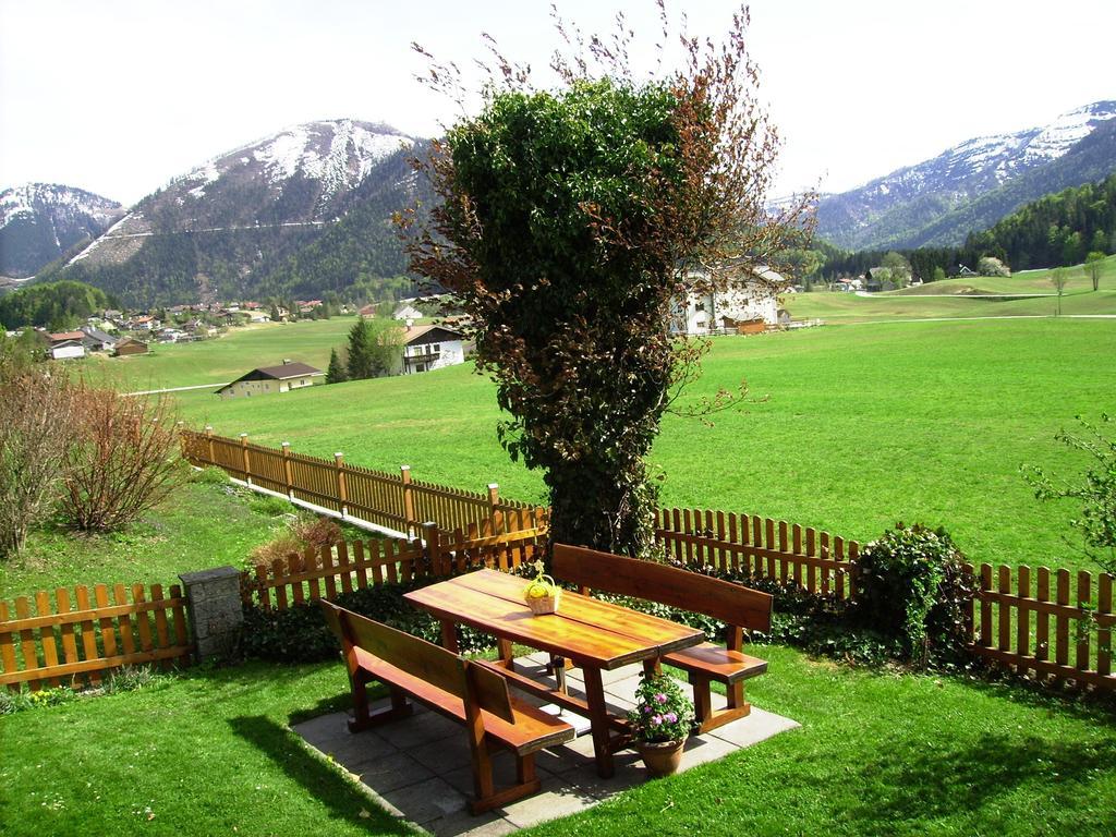Privatzimmer Eva Leitgeb Bed and Breakfast Faistenau Exterior foto