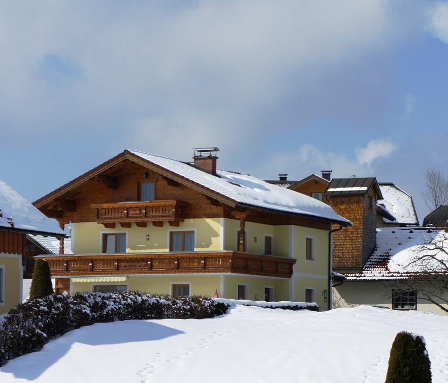 Privatzimmer Eva Leitgeb Bed and Breakfast Faistenau Exterior foto
