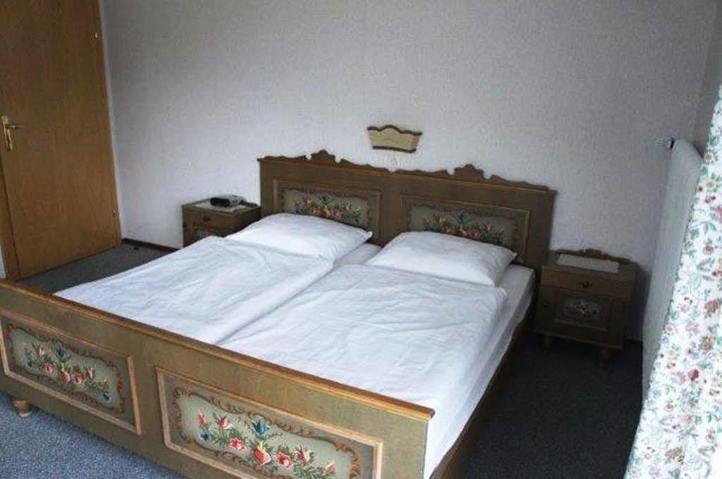 Privatzimmer Eva Leitgeb Bed and Breakfast Faistenau Exterior foto
