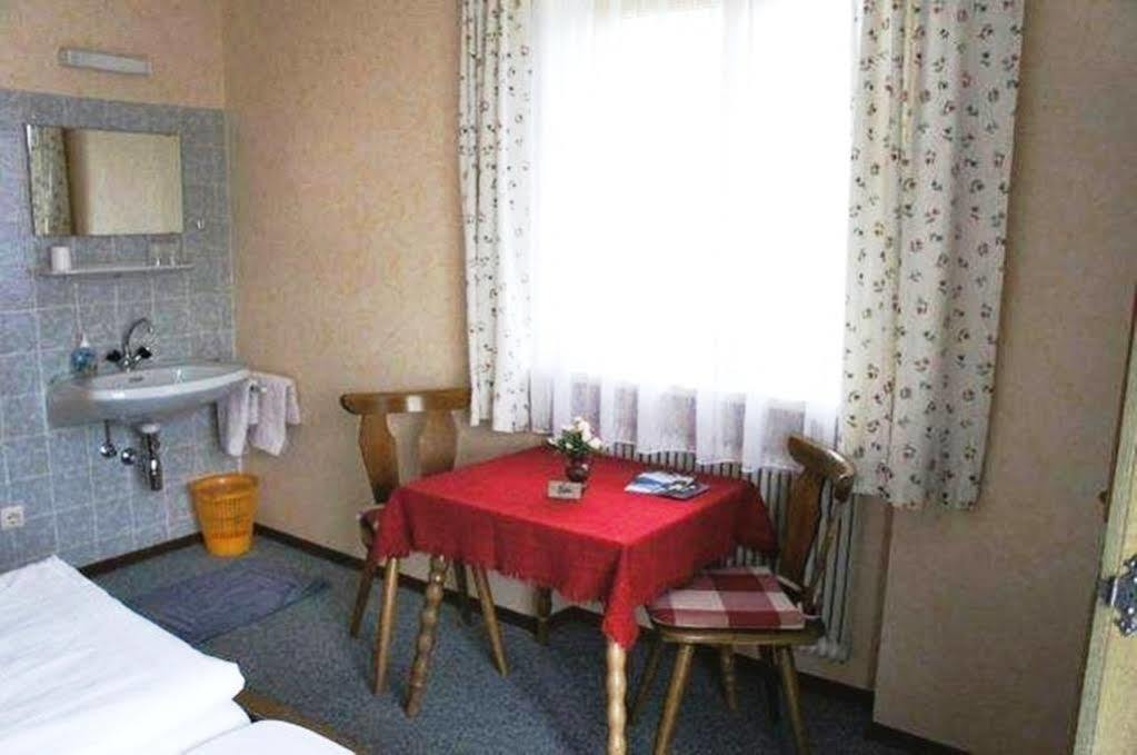 Privatzimmer Eva Leitgeb Bed and Breakfast Faistenau Exterior foto